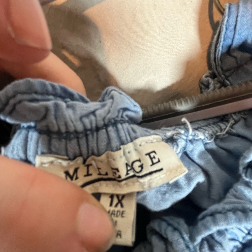Millage Light‎ Blue Ruffled Top - Picture 4 of 6